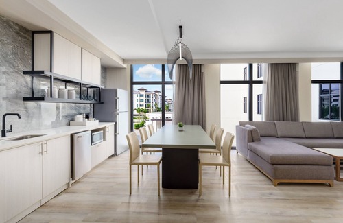 Redevelopment Area Hotel | Elegant AC Hotel by Marriott Naples on 5th Avenue