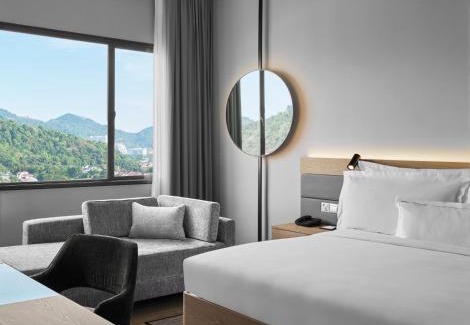 Bayan Lepas Hotel | Discover AC Hotel by Marriott Penang with Oceanfront Views