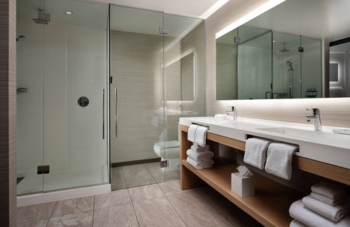 Downtown Phoenix Hotel | Eco-Friendly AC Hotel by Marriott Phoenix Downtown Awaits
