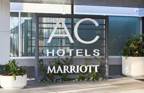 Pleasanton Hotel | Comfortable AC Hotel by Marriott Pleasanton - 4-Star Retreat