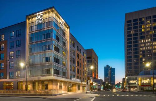 Central Business District Hotel | Modern AC Hotel by Marriott Worcester with Family-Friendly Amenities