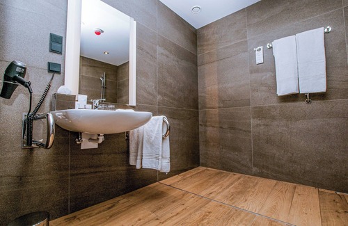 Stare Miasto Hotel | Discover AC Hotel by Marriott Wroclaw - 5-Star Elegance