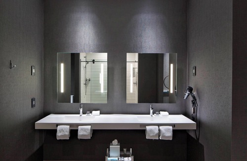 Historic East Village Hotel | Experience AC Hotel Des Moines East Village: Rated 9.2/10