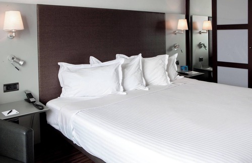 Distrito Sur Hotel | Discover AC Hotel Gijón by Marriott: Rated 8.6/10