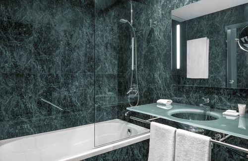Distrito Sur Hotel | Discover AC Hotel Gijón by Marriott: Rated 8.6/10