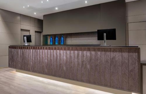 Sevilla Este Hotel | Inviting AC Hotel Sevilla Fórum by Marriott with Pool & Dining