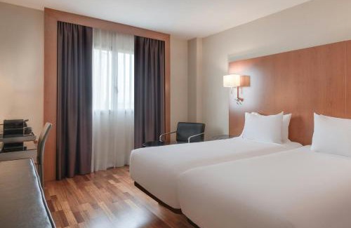Sevilla Este Hotel | Inviting AC Hotel Sevilla Fórum by Marriott with Pool & Dining