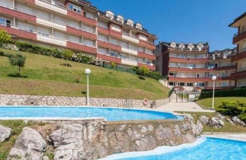 Suances Apartment | Idyllic Acacios en La Concha with Oceanfront Pool Views