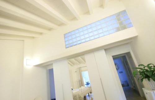 Citta Alta Apartment | Academia Residence: Rated 9/10, Perfect for Families