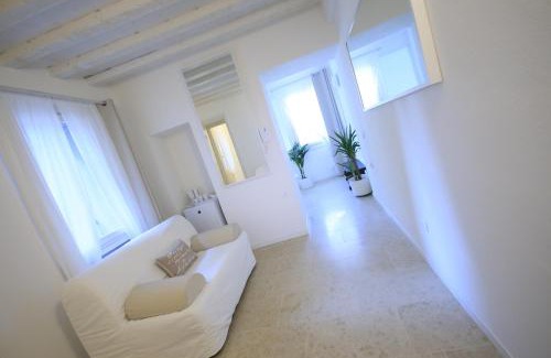 Citta Alta Apartment | Academia Residence: Rated 9/10, Perfect for Families