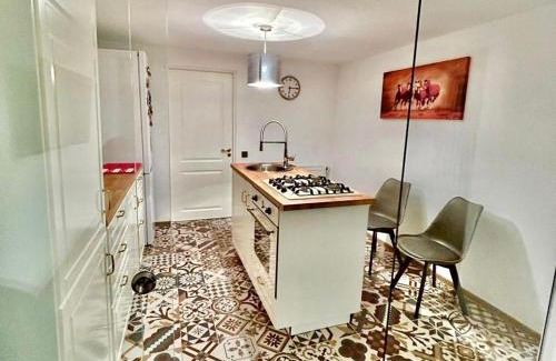 Valea Doftanei House | Discover Acasă la Doftana: Guest Rated 9.8 with Ocean Views