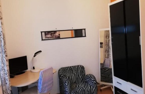 Bockenheim Bed & Breakfast | Cozy aCasa Bed & Breakfast with Delicious Daily Breakfast