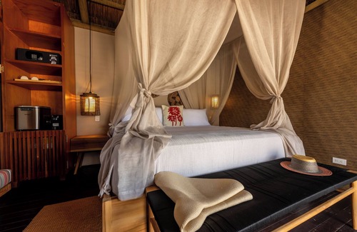 Baru Hotel | Idyllic ACASI Rustic Beach: Pool, Ocean View & Spa Retreat