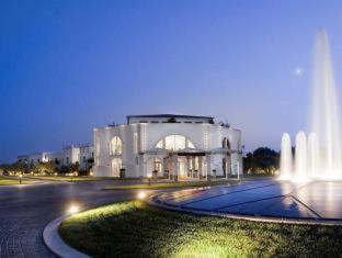 Acaya Hotel | Explore Acaya Golf Resort & Spa: Pet-Friendly Oceanfront Retreat