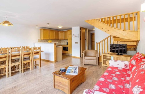 Pralognan-la-Vanoise Condo | Direct Access to Ski Lifts! Comfortable Apartment Retreat