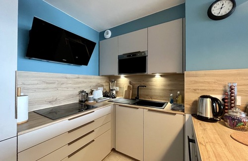 Les Sables d'Olonne Apartment | Exceptional Ocean View with Direct Beach Access & Pool