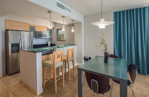 Sunny Isles Beach Apartment | Experience Beachfront Bliss at Marenas Resort with Pool & Spa