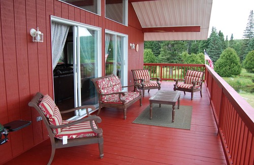 Canaan House | Convenient Access to Trails with Ocean and Lake Views