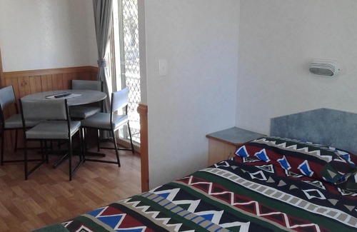 Norseman Resort | Family-Friendly Retreat at Acclaim Gateway Tourist Park