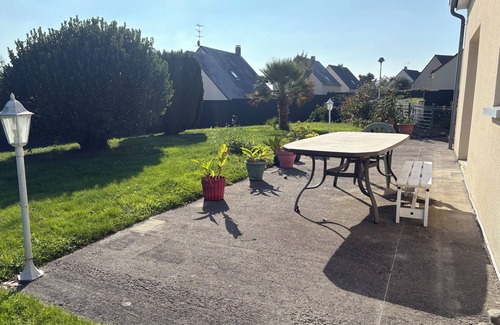 Saint-Quentin-sur-le-Homme House | Accommodation - Saint-Quentin-sur-le-Homme