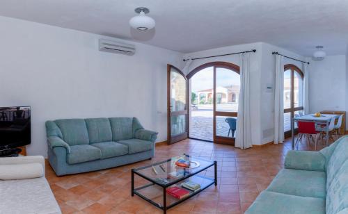 Santa Reparata Apartment | Inviting Oceanfront Apartment with Breathtaking Views
