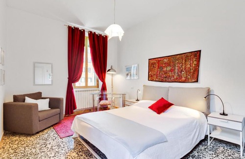 Dorsoduro Apartment | Cozy Dorsoduro Apartment with Garden, Ideal for Families