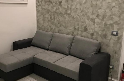 Affori Apartment | Cozy Accommodations with Wheelchair Access & Family Comfort