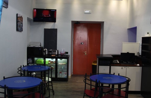 Naples City Centre House | Cozy Hotel Near the Station with Spa and Pet-Friendly Options