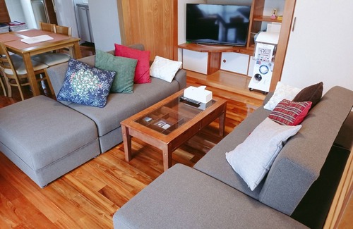 Okinawa House | Spacious House for 11 in Nanjo, Okinawa with Kitchen