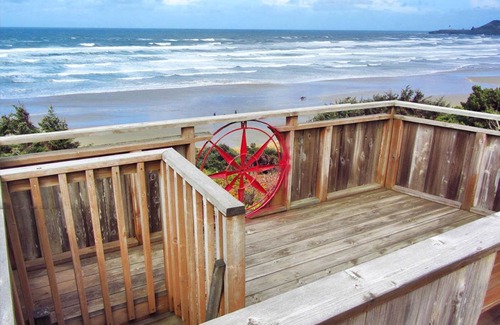 Newport Other | Accommodation ∙ 4 bedrooms ∙ 8 guests