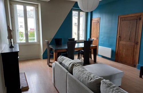 Cande Apartment | Cozy Accommodation in Candé Center with Kitchen & Wifi