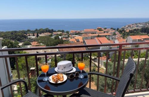 Gornji Kono Apartment | Inviting Accommodation Đivanović with Breathtaking Sea View