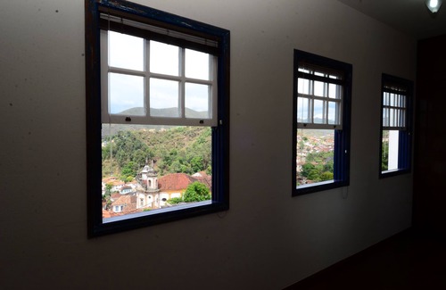 Ouro Preto House | Top-Rated Accommodation House DLOURDES with Spa & Kitchen