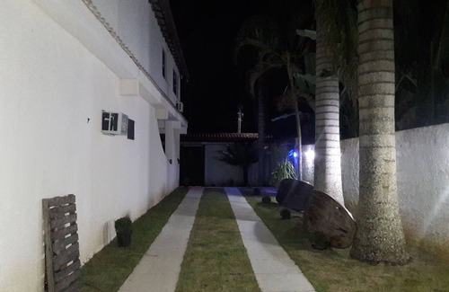 Ponta do Sape House | Convenient Accommodation in Angra dos Reis with Kitchen