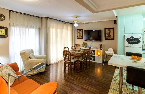 Ciudad Jardin Apartment | Convenient Accommodation in Cordoba with Parking Options