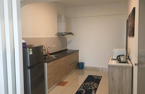 Bandar Baru Bangi Apartment | Modern ACComo24 EVO SoHo Apartment with Pool in Bangi