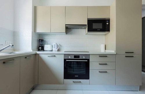 Cantonments Apartment | Accra Fine Suites-Henrietta's Residences