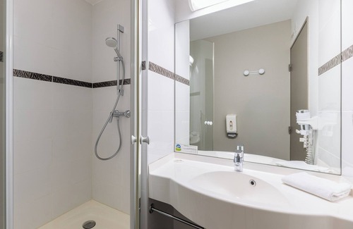Ville-la-Grand Hotel | Eco-Friendly Escape at Ace Hôtel Annemasse Genève