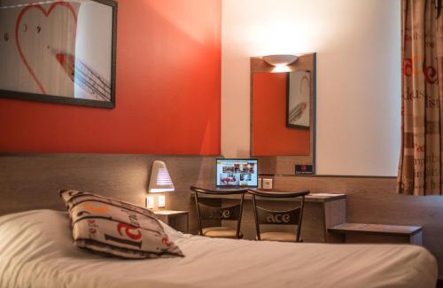 Saint-Barthelemy-d'Anjou Hotel | Pet-Friendly Stays at Ace Hôtel Angers - Rated 8.4/10