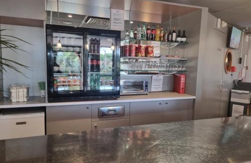 Fabregues Hotel | Pet-Friendly ACE Hôtel Travel Fabrègues Near Montpellier A9