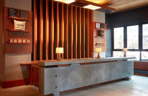 Boerum Hill Hotel | Discover Ace Hotel Brooklyn: Pet-Friendly 4-Star Retreat