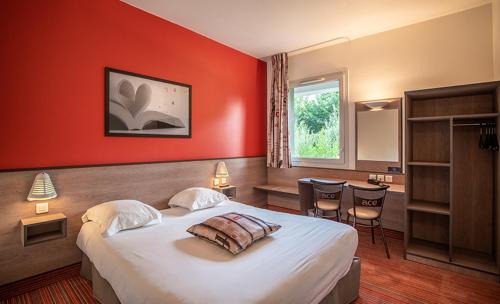 Deols Hotel | Pet-Friendly Stay at Ace Hotel Chateauroux Déols