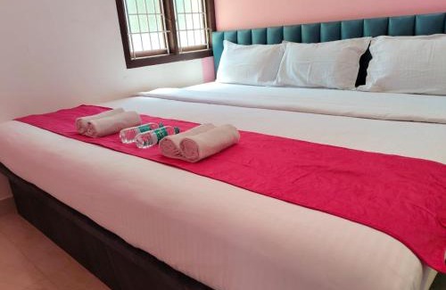 Malpe Apartment | Pet-Friendly Ace of Space: Guest Rated 9.5/10