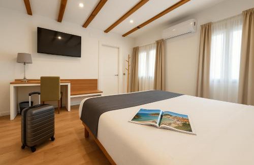 Alfalfa Apartment | Acetres 5: Family-Friendly Haven with High Guest Ratings