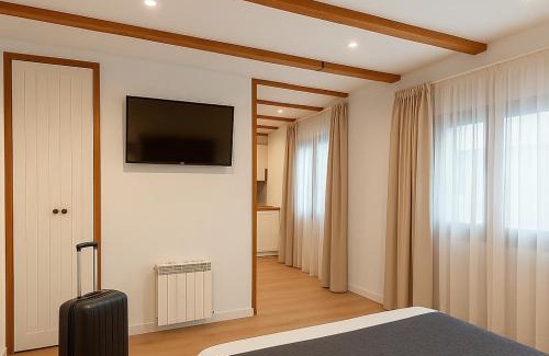 Alfalfa Apartment | Acetres 5: Family-Friendly Haven with High Guest Ratings