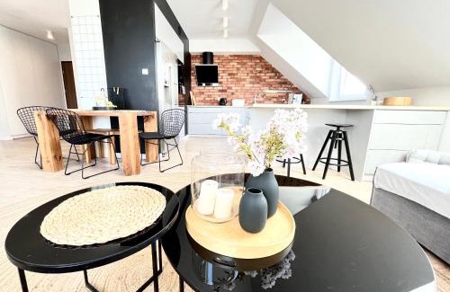 Ostroda Apartment | Pet-Friendly Ach to tu Apartament - Guest Rated 9.8!