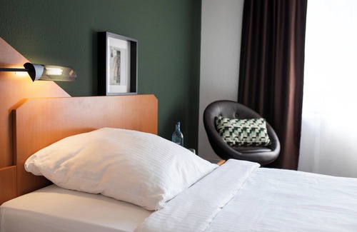 Heppenheim Hotel | Discover ACHAT Hotel Heppenheim: Family-Friendly Bliss