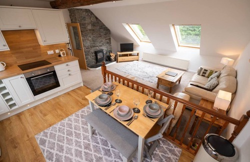 Fort William Cottage | Achintee Cottages No 2: Perfect for Families and Pets