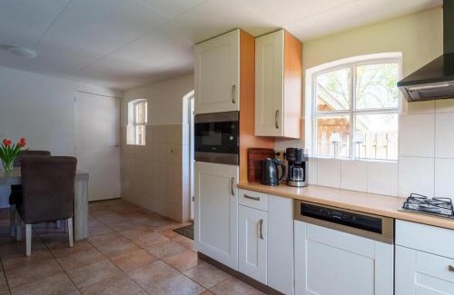 Knegsel House | Guest Rated 10/10 at Achter de Vijf Linden - Family Friendly