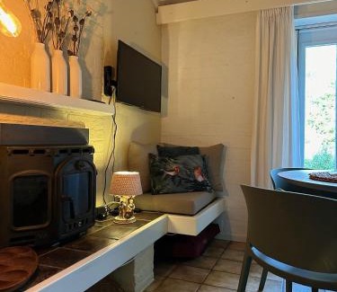 Hummelo House | Explore Achterhoekhuisje De Rode Beuk: Pet-Friendly Retreat